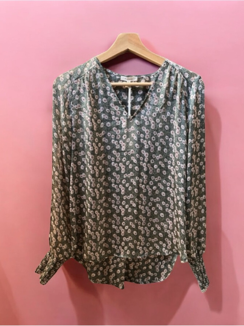 Romantic Sheer Green Relaxed V Neck Blouse Floral Pattern Small BNWT